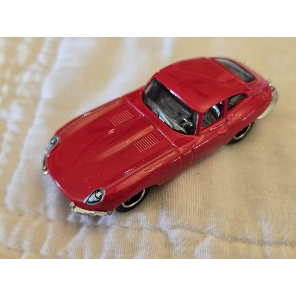 2005 Matchbox 1961 Jaguar E-Type Coupe Red Scale 1:61 Thailand Great Loose